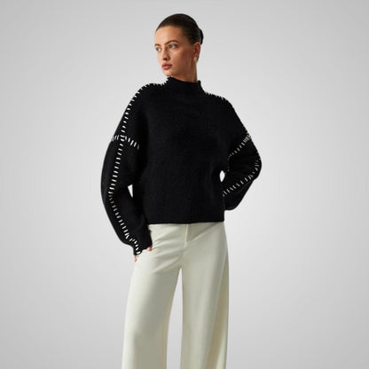 Elvira Svart Stickad Tröja